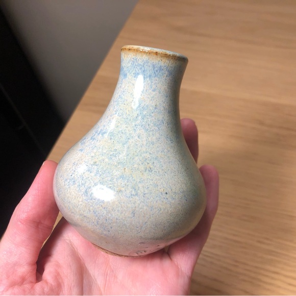 Cute tiny vase! - Picture 6 of 6